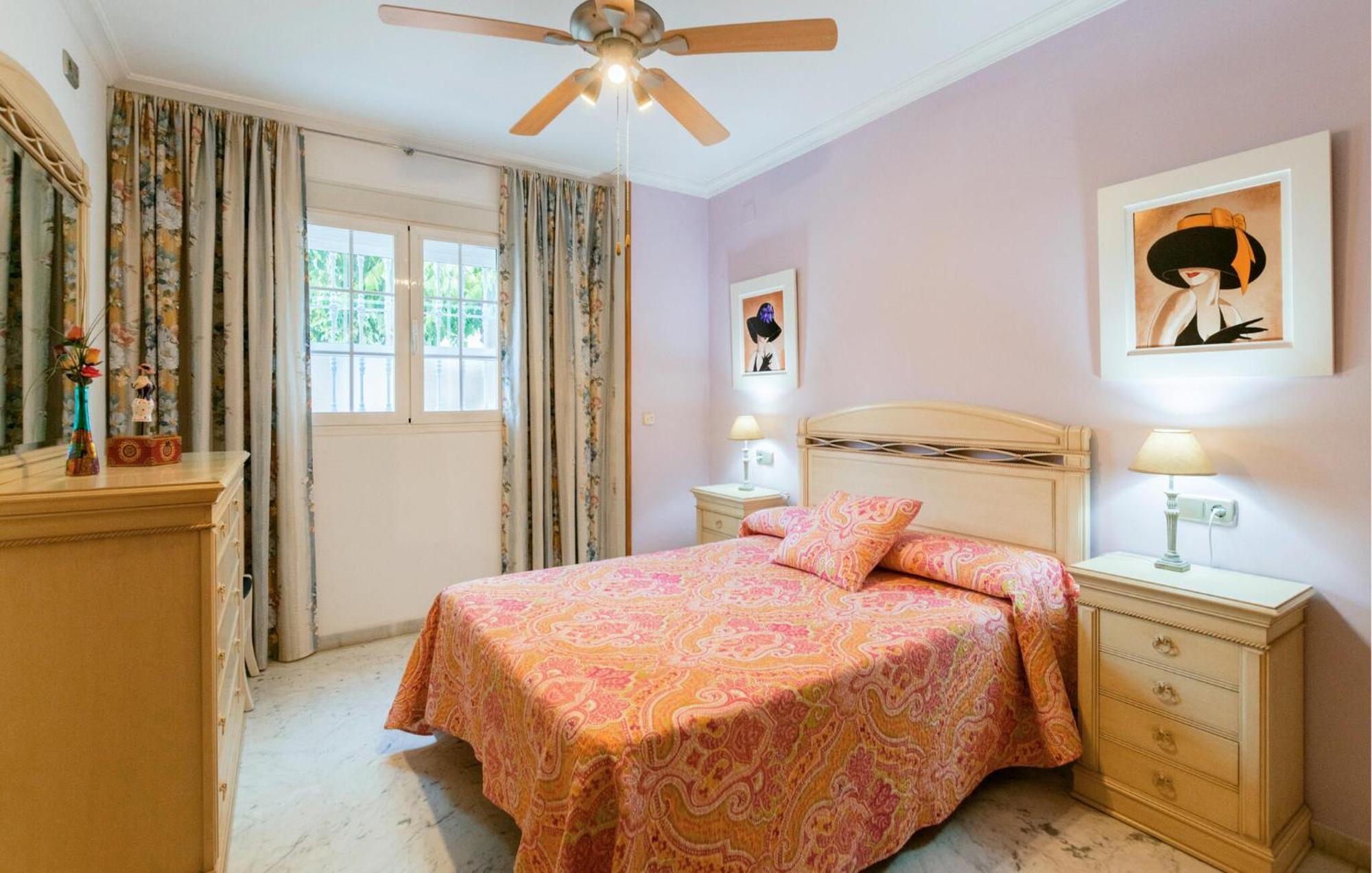 Cozy Apartment In Sevilla With Kitchen Esterno foto